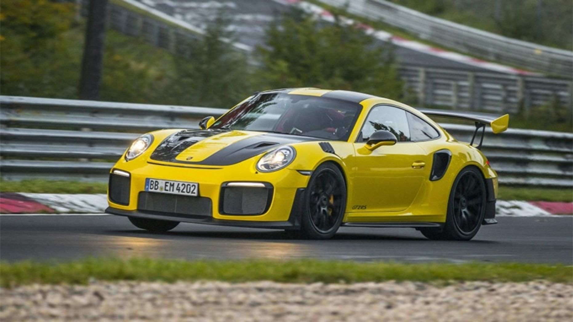 2018 Porsche 911 breaks new record