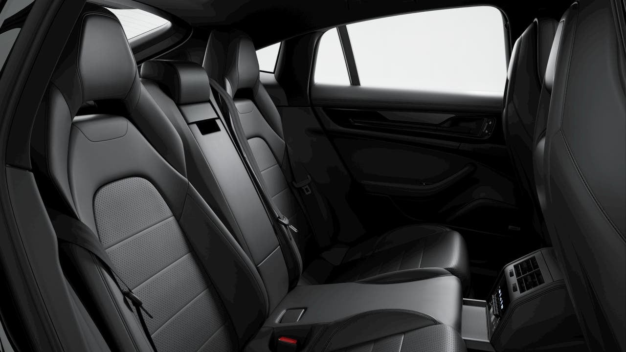 2026 Porsche Panamera Panamera 4