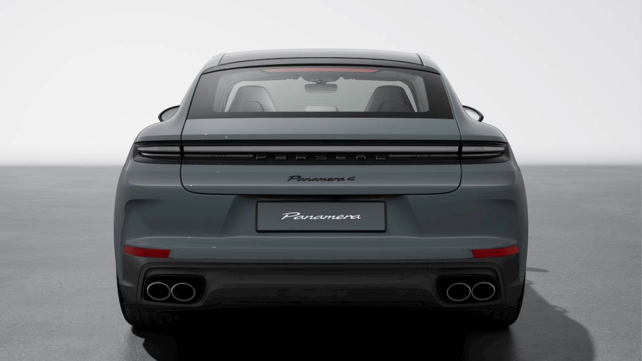 2026 Porsche Panamera 4