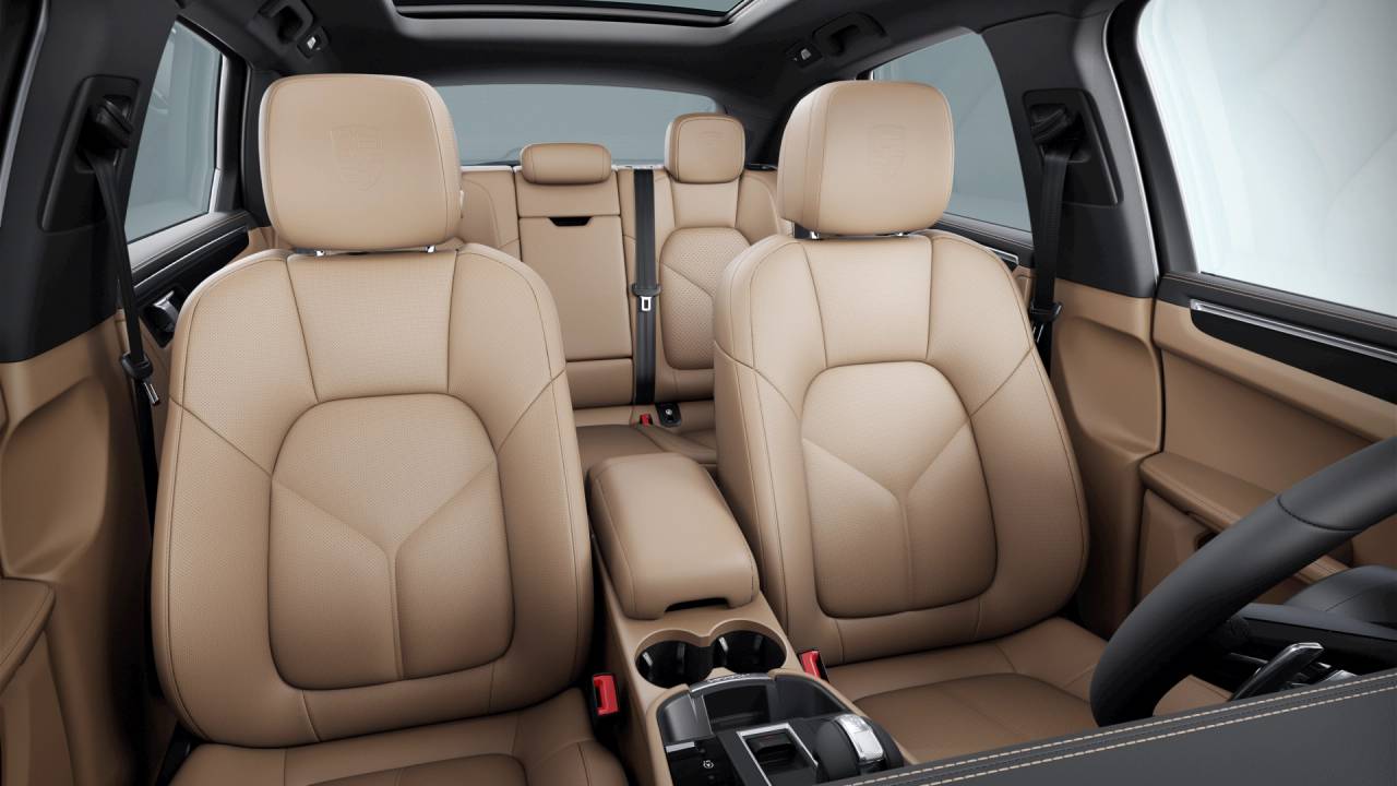 2026 Porsche Macan Base