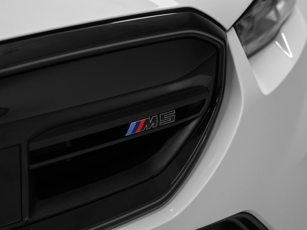 2025 BMW M5 Base
