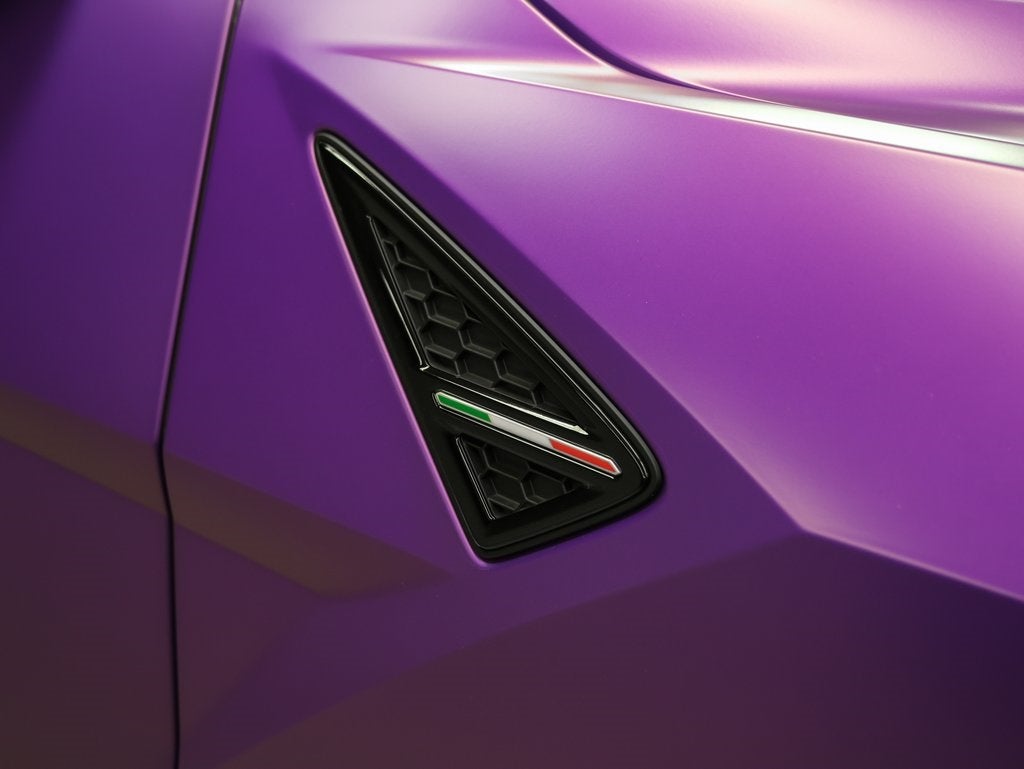 2024 Lamborghini Urus Performante