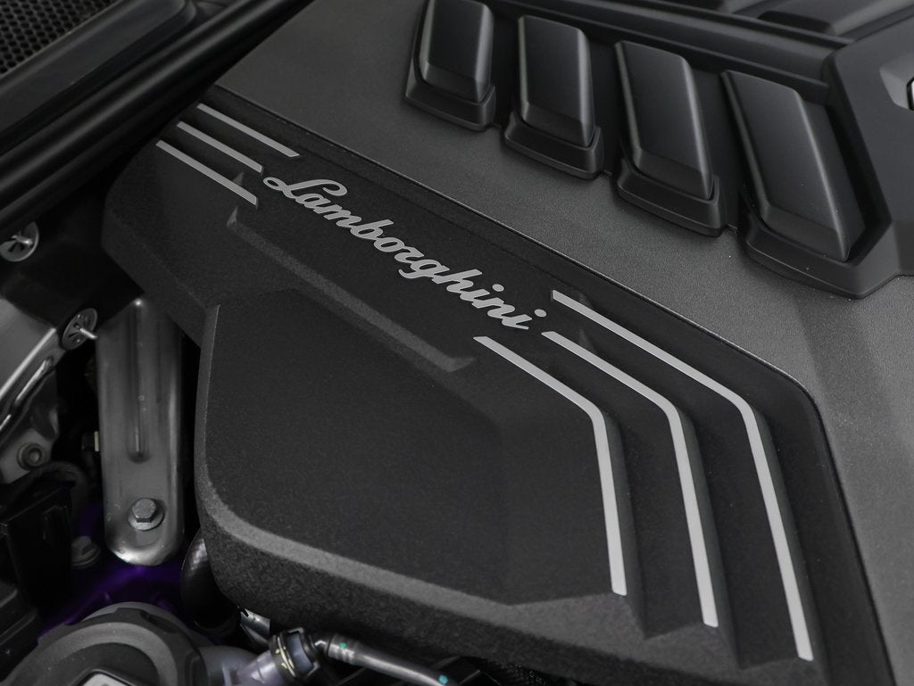 2024 Lamborghini Urus Performante