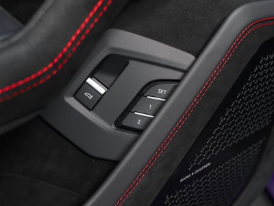 2024 Lamborghini Urus Performante