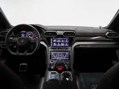 2024 Lamborghini Urus Performante