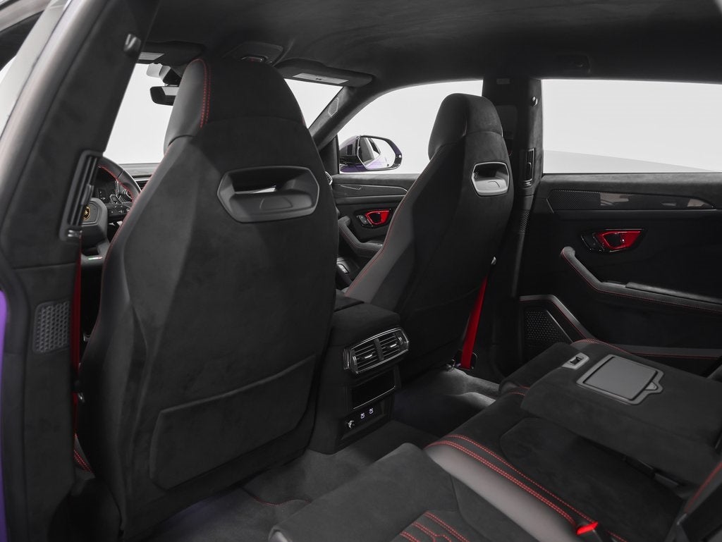 2024 Lamborghini Urus Performante