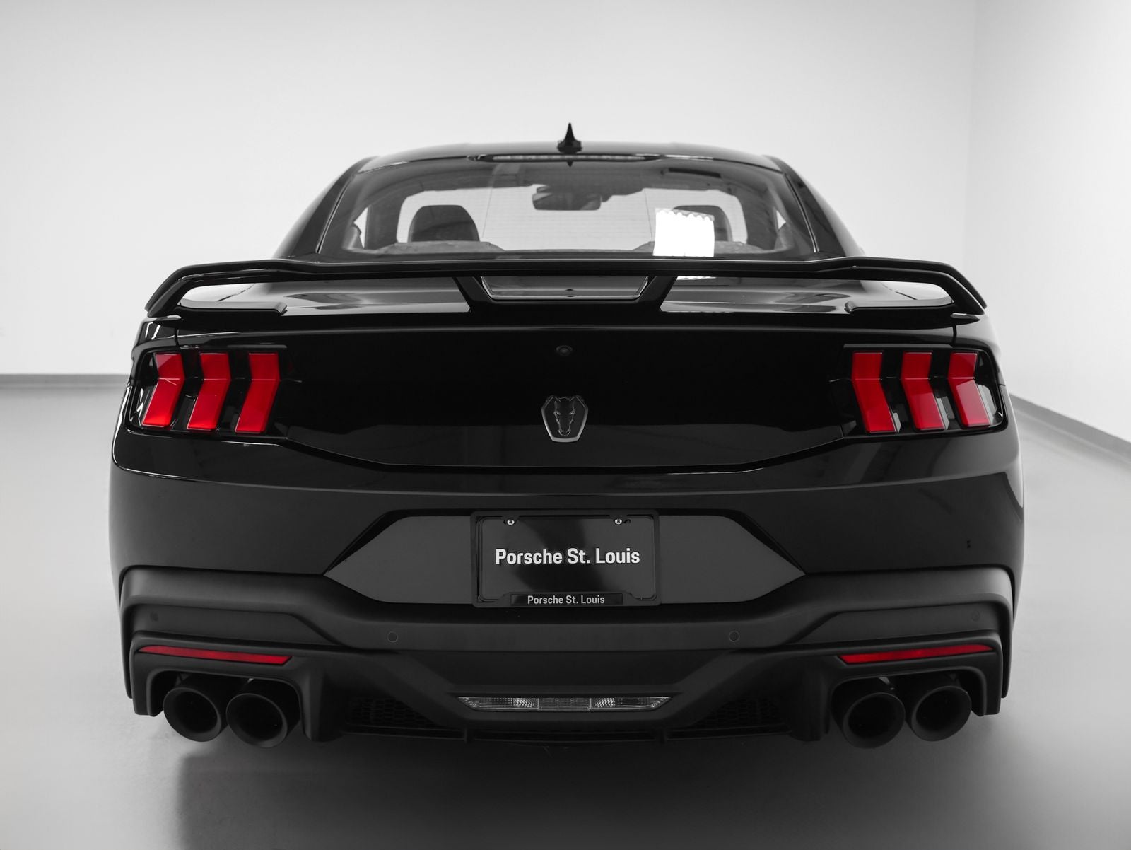 2026 Ford Mustang Dark Horse