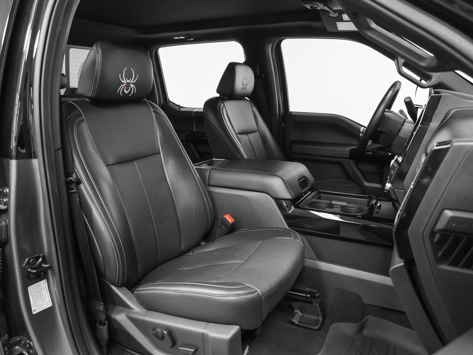 2022 Ford F-250SD Black Widow