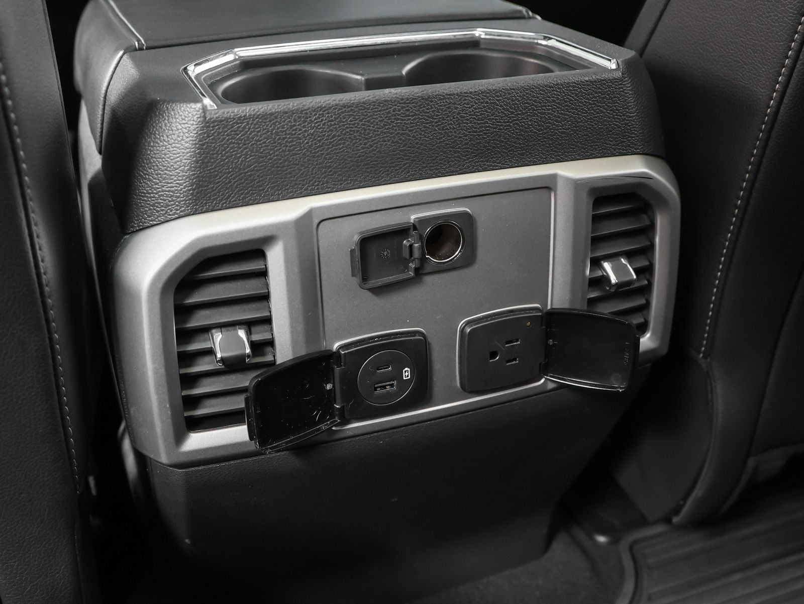2022 Ford F-250SD Black Widow
