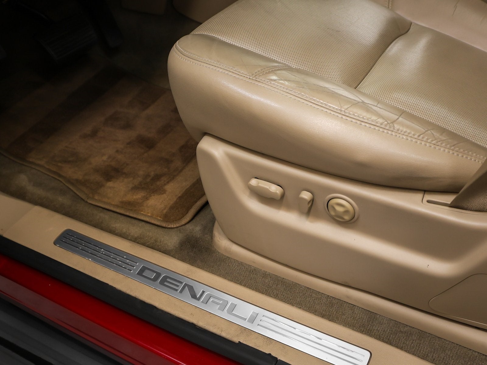 2013 GMC Yukon Denali