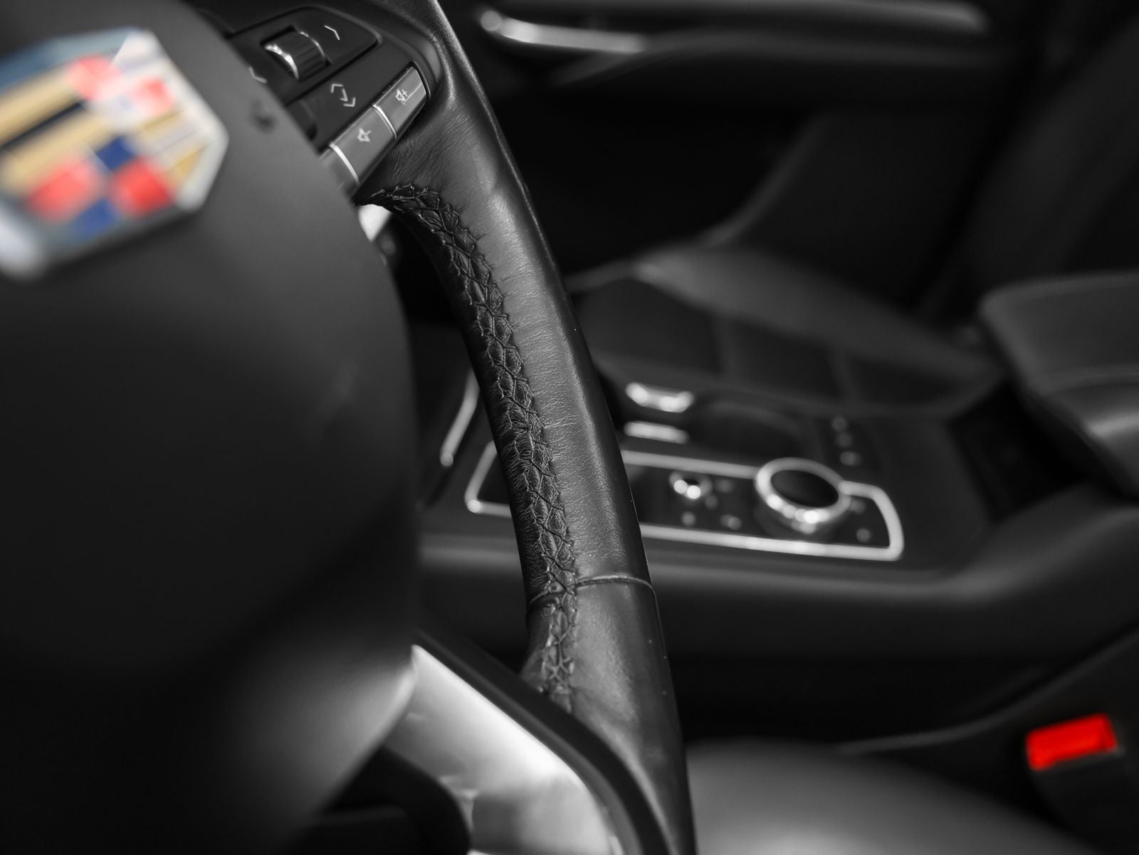 2021 Cadillac XT4 Premium Luxury