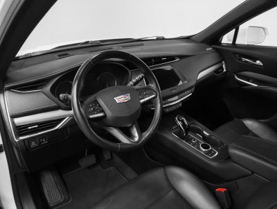 2021 Cadillac XT4 Premium Luxury