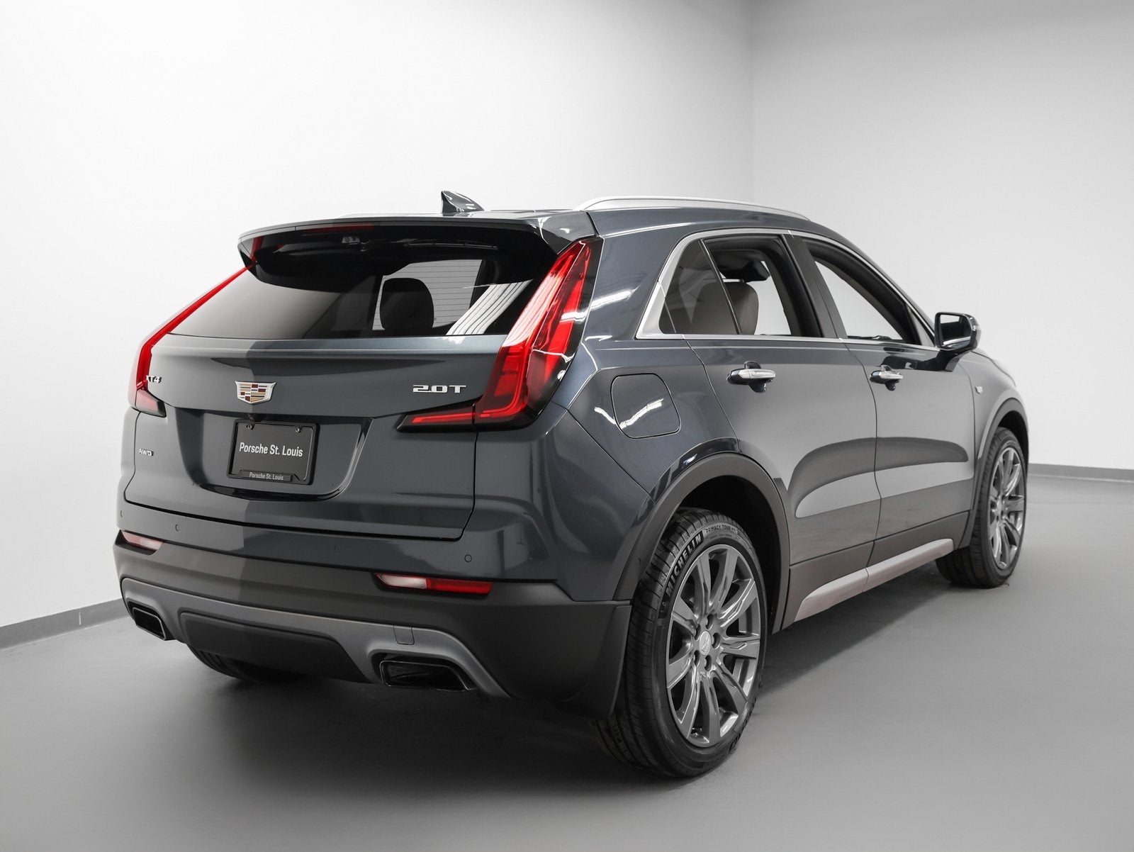 2019 Cadillac XT4 Premium Luxury