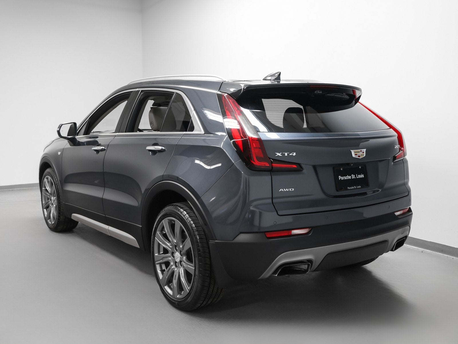 2019 Cadillac XT4 Premium Luxury