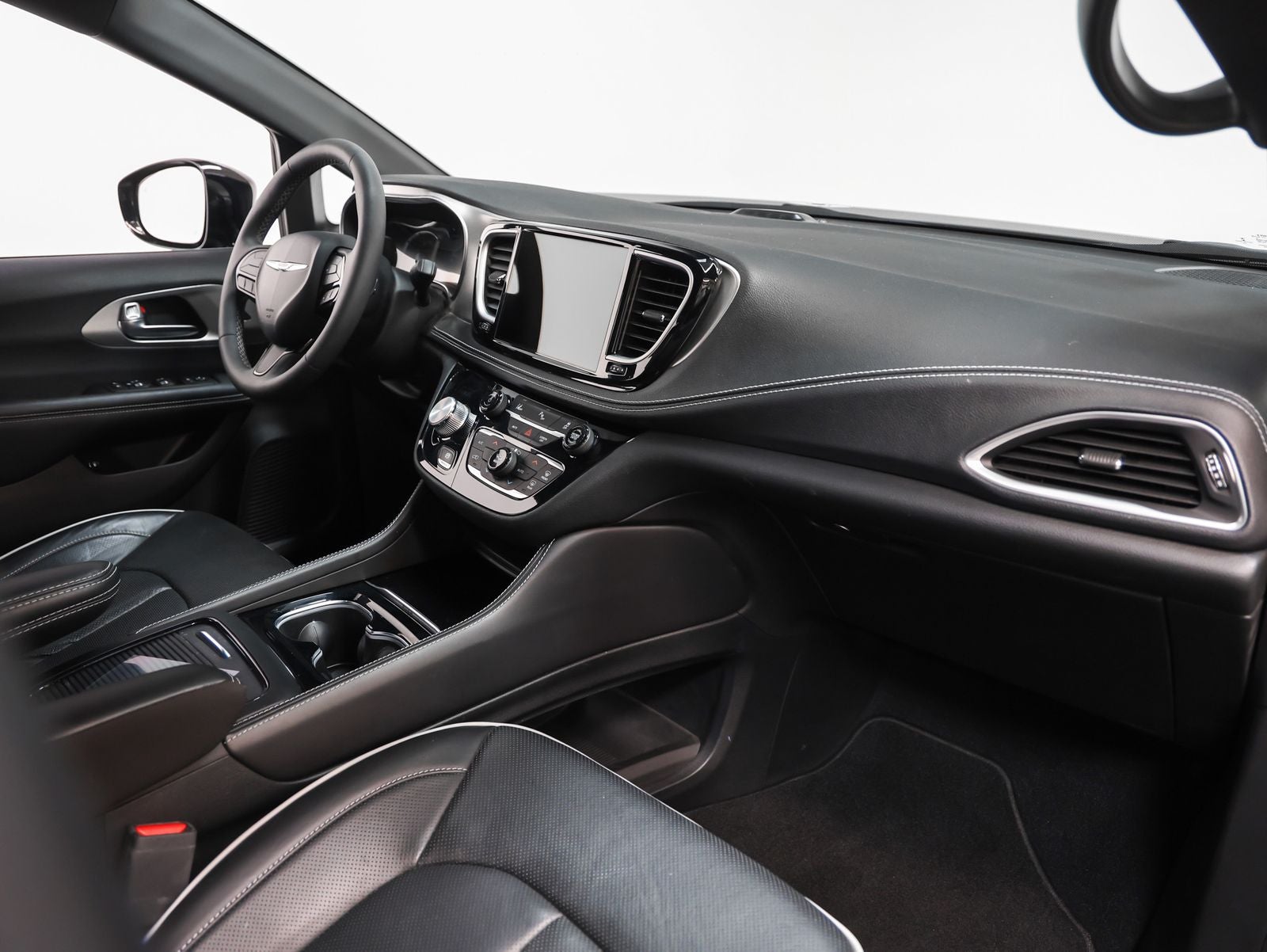 2023 Chrysler Pacifica Hybrid Limited S Appearance