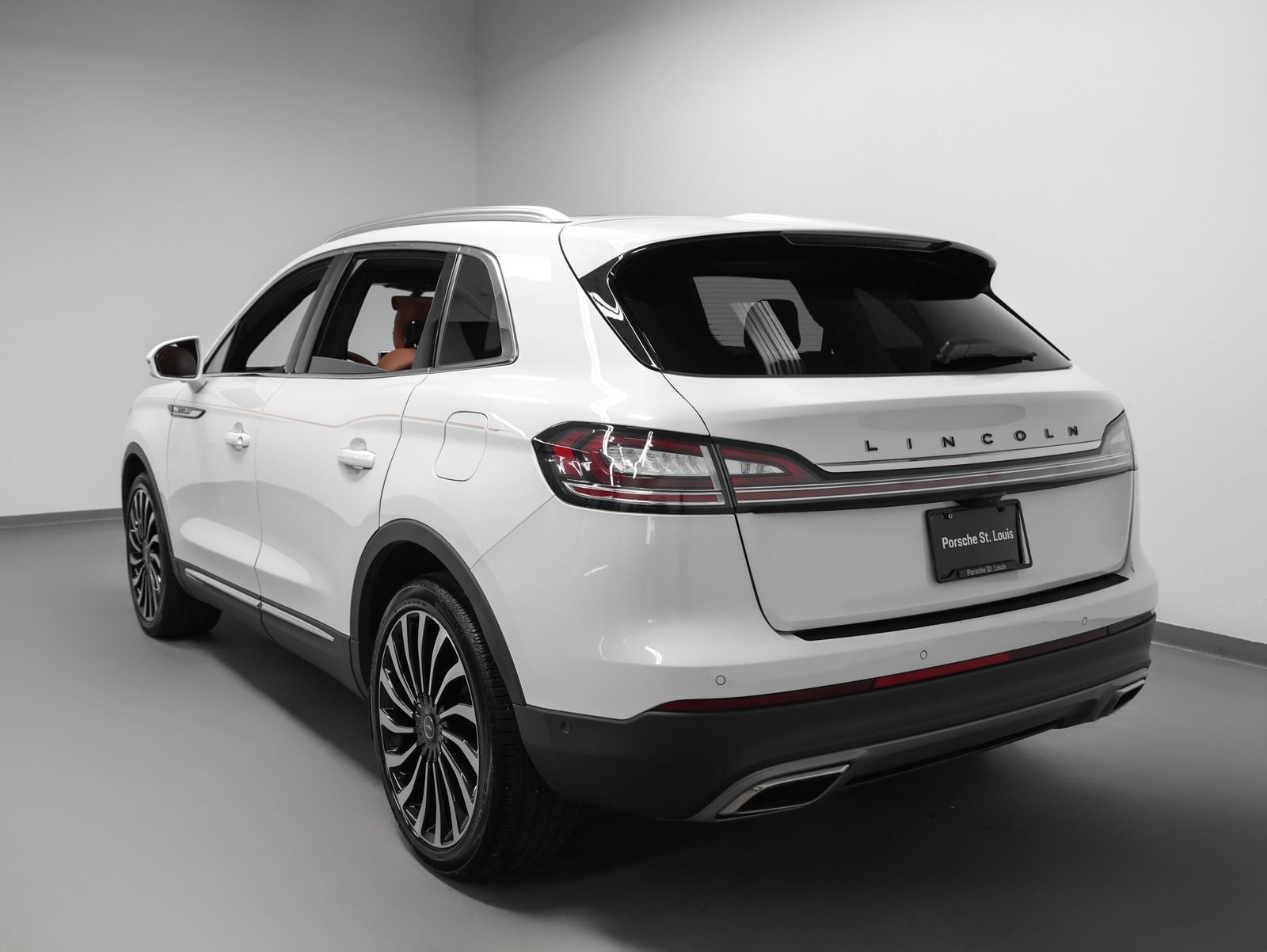2023 Lincoln Nautilus Black Label