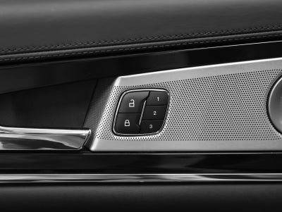 2023 Lincoln Nautilus Black Label