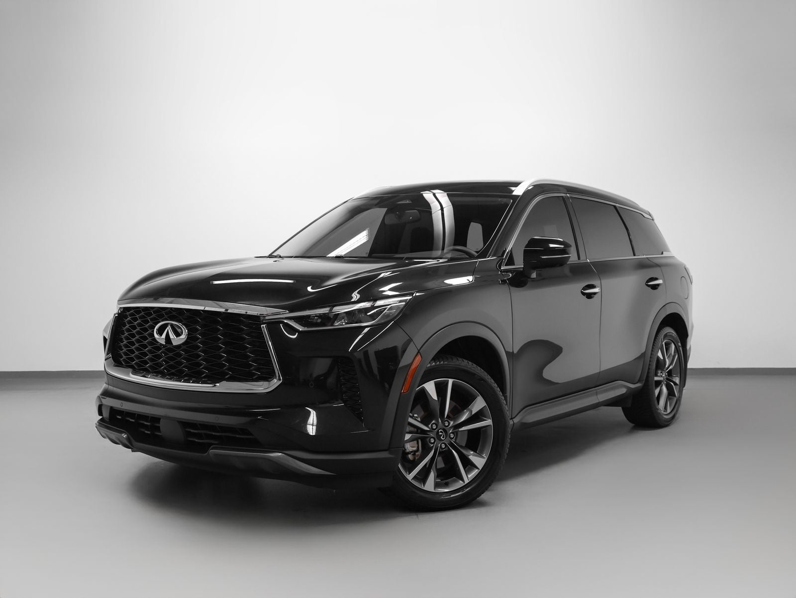 2022 INFINITI QX60 LUXE