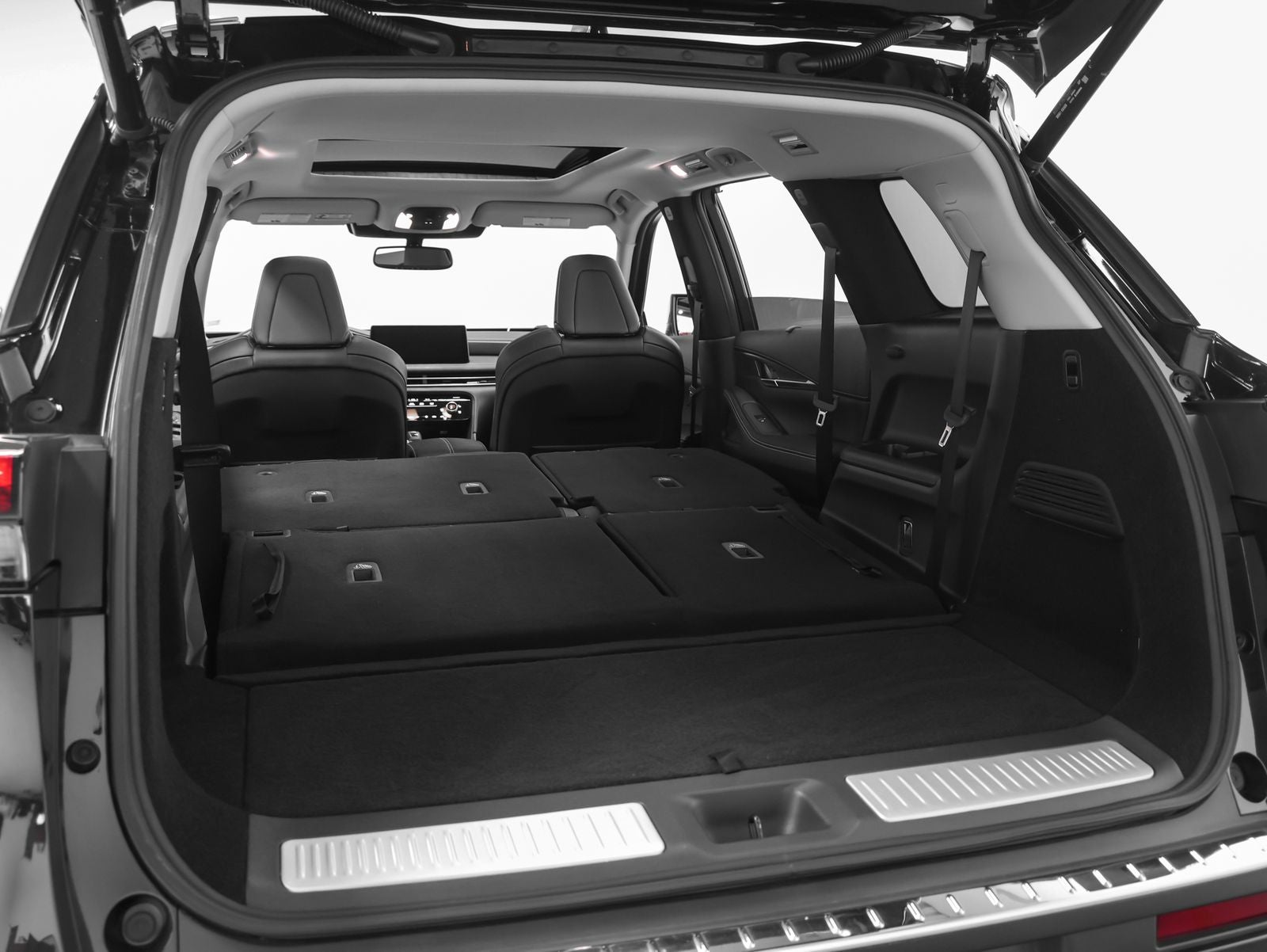 2022 INFINITI QX60 LUXE