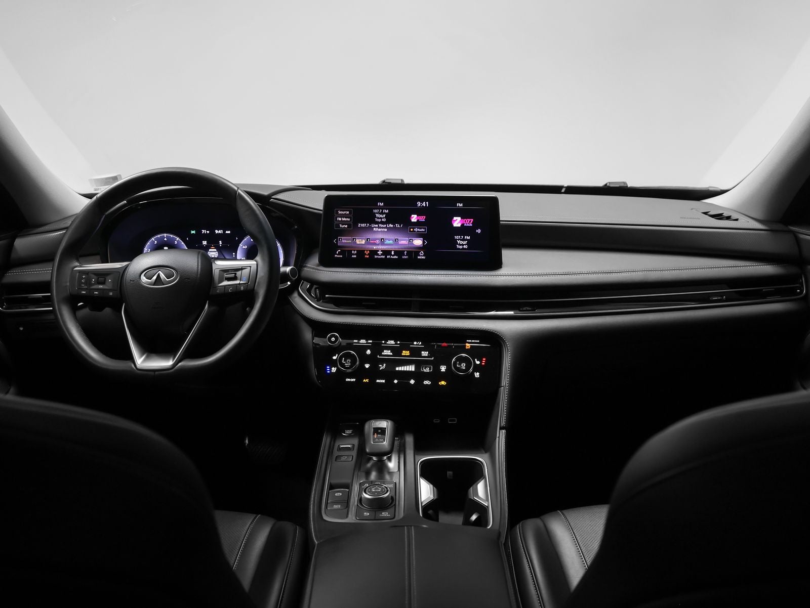 2022 INFINITI QX60 LUXE