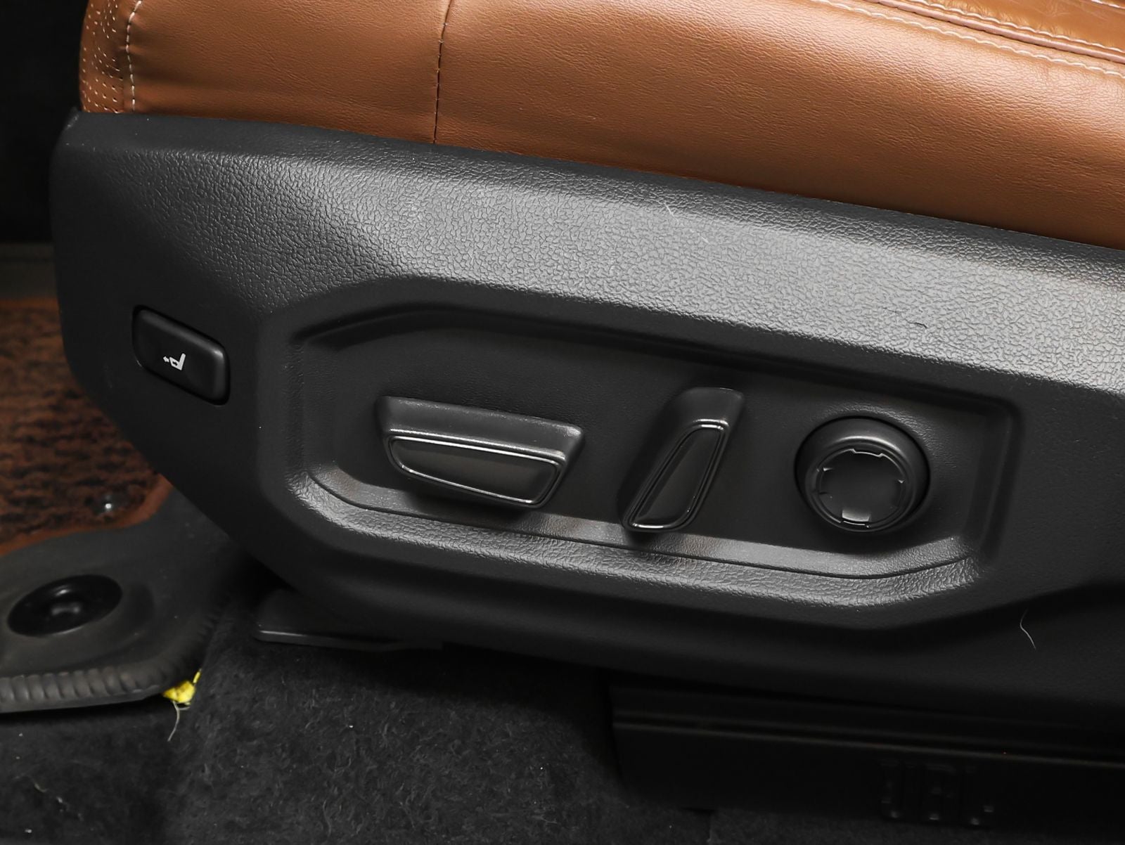 2023 Toyota Tundra Hybrid 1794 Edition