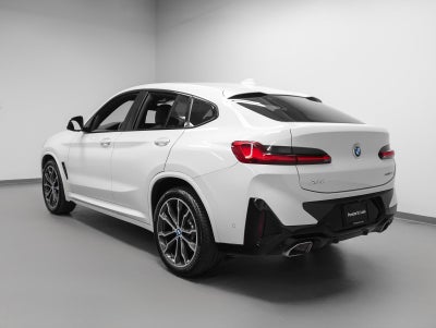 2023 BMW X4 xDrive30i
