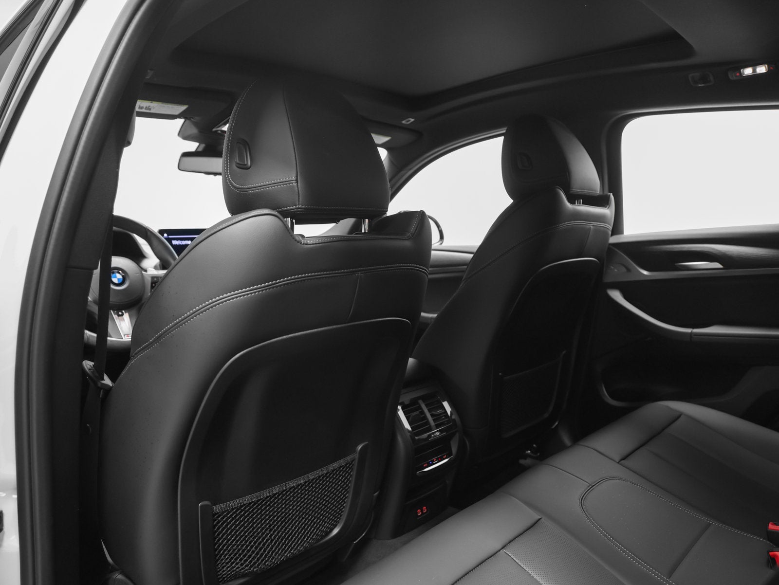 2023 BMW X4 xDrive30i