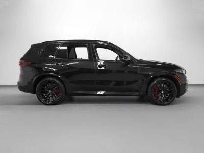 2025 BMW X5 M60i