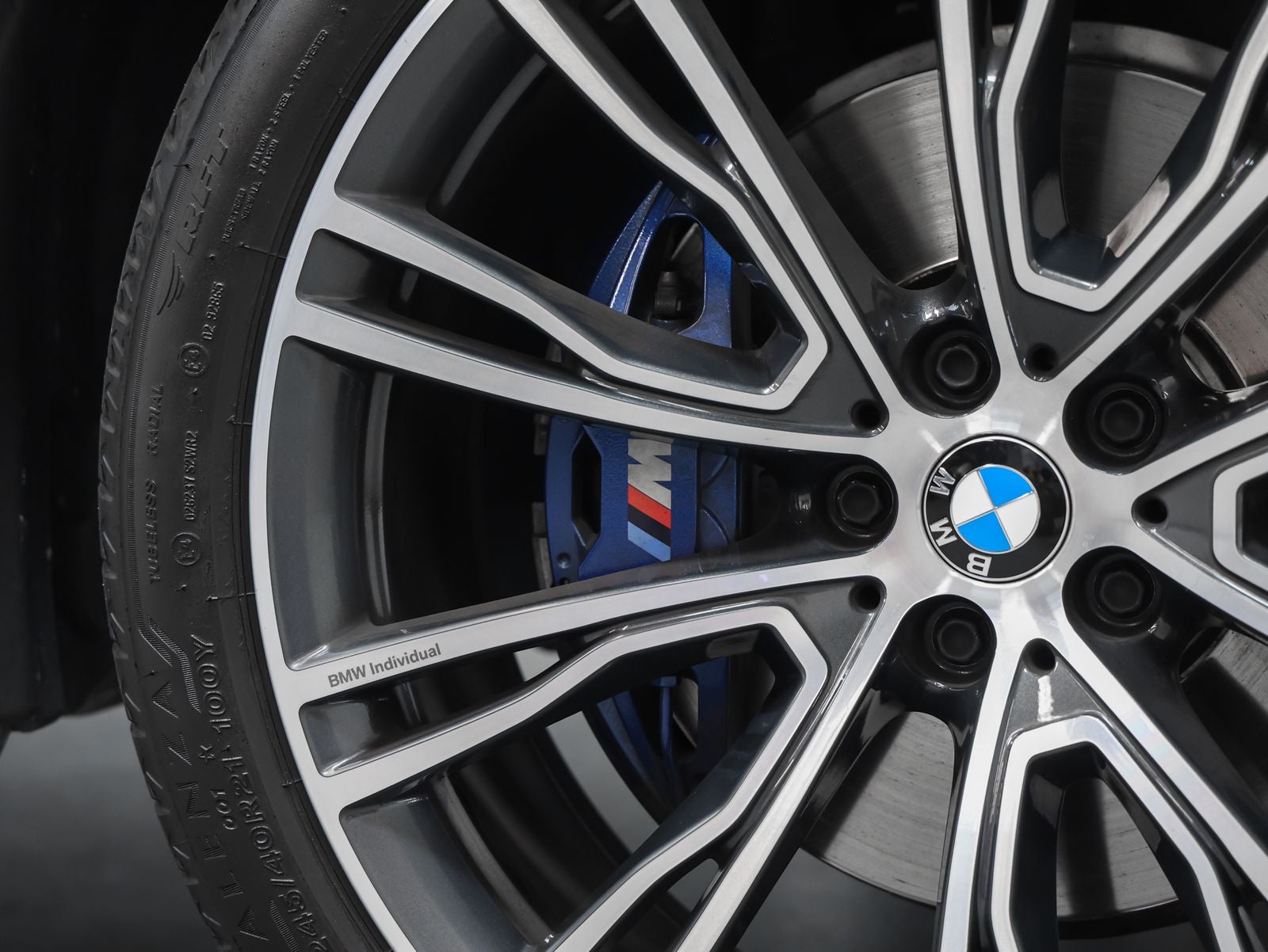 2023 BMW X3 M40i