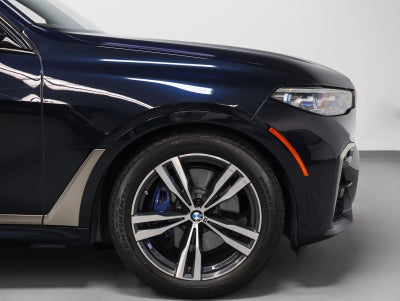 2022 BMW X7 M50i