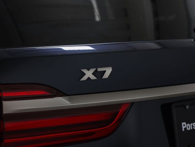 2022 BMW X7 M50i