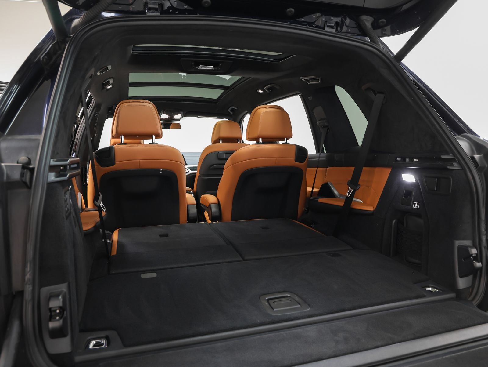 2022 BMW X7 M50i