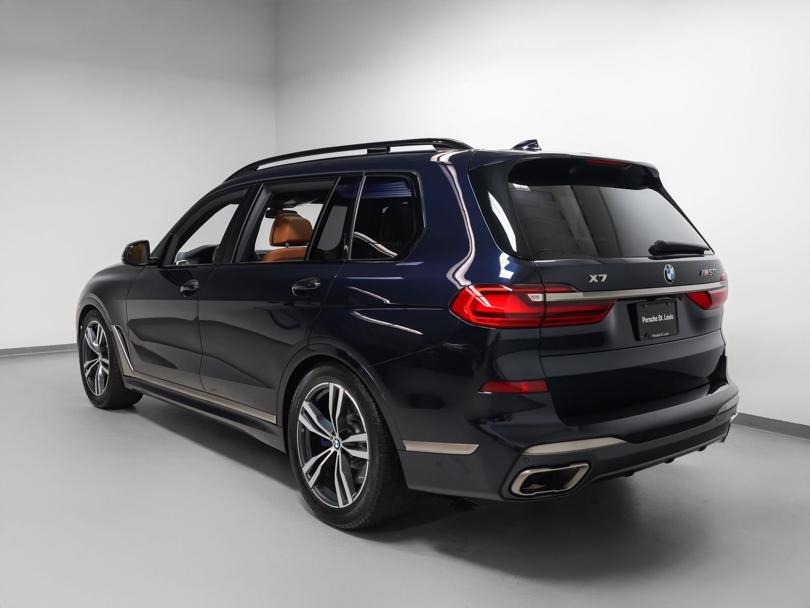 2022 BMW X7 M50i