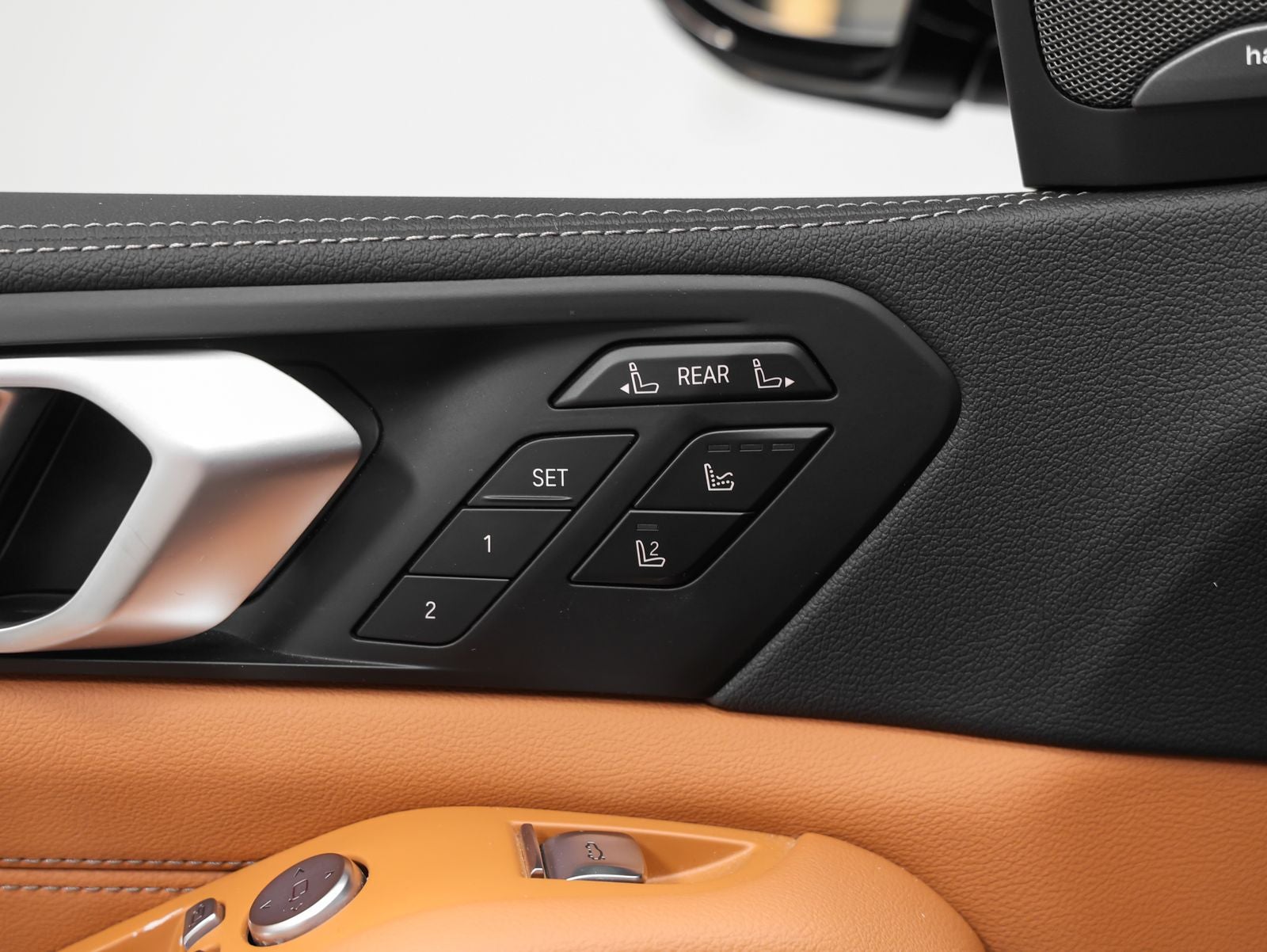 2022 BMW X7 M50i