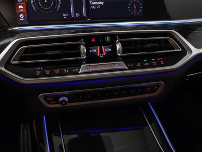 2022 BMW X7 M50i