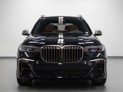 2022 BMW X7 M50i