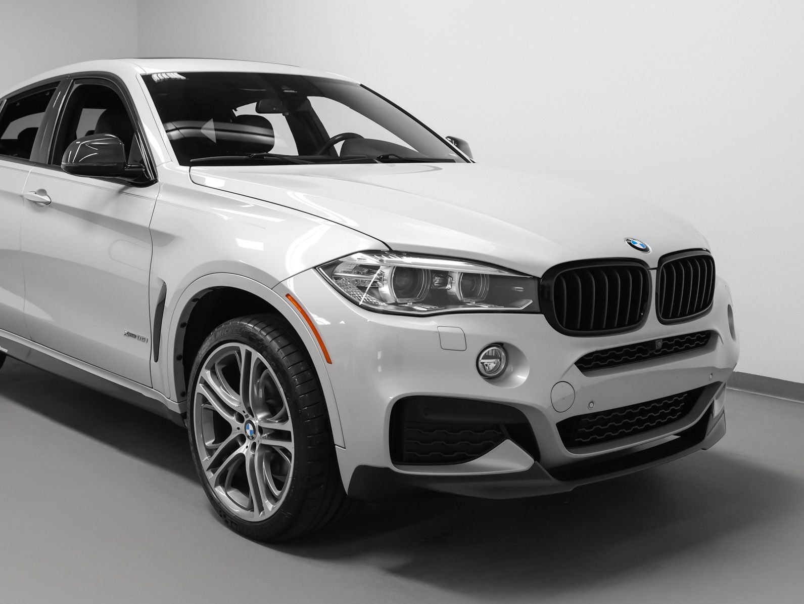 2016 BMW X6 xDrive35i M Sport