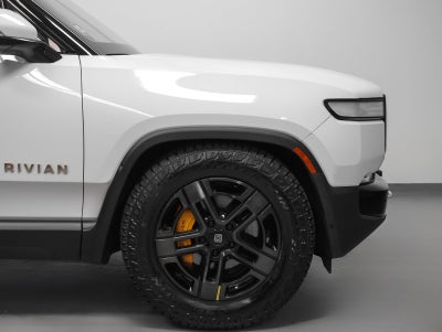 2023 Rivian R1S Adventure Quad Motor Large Pack