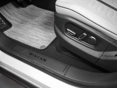 2023 Rivian R1S Adventure Quad Motor Large Pack