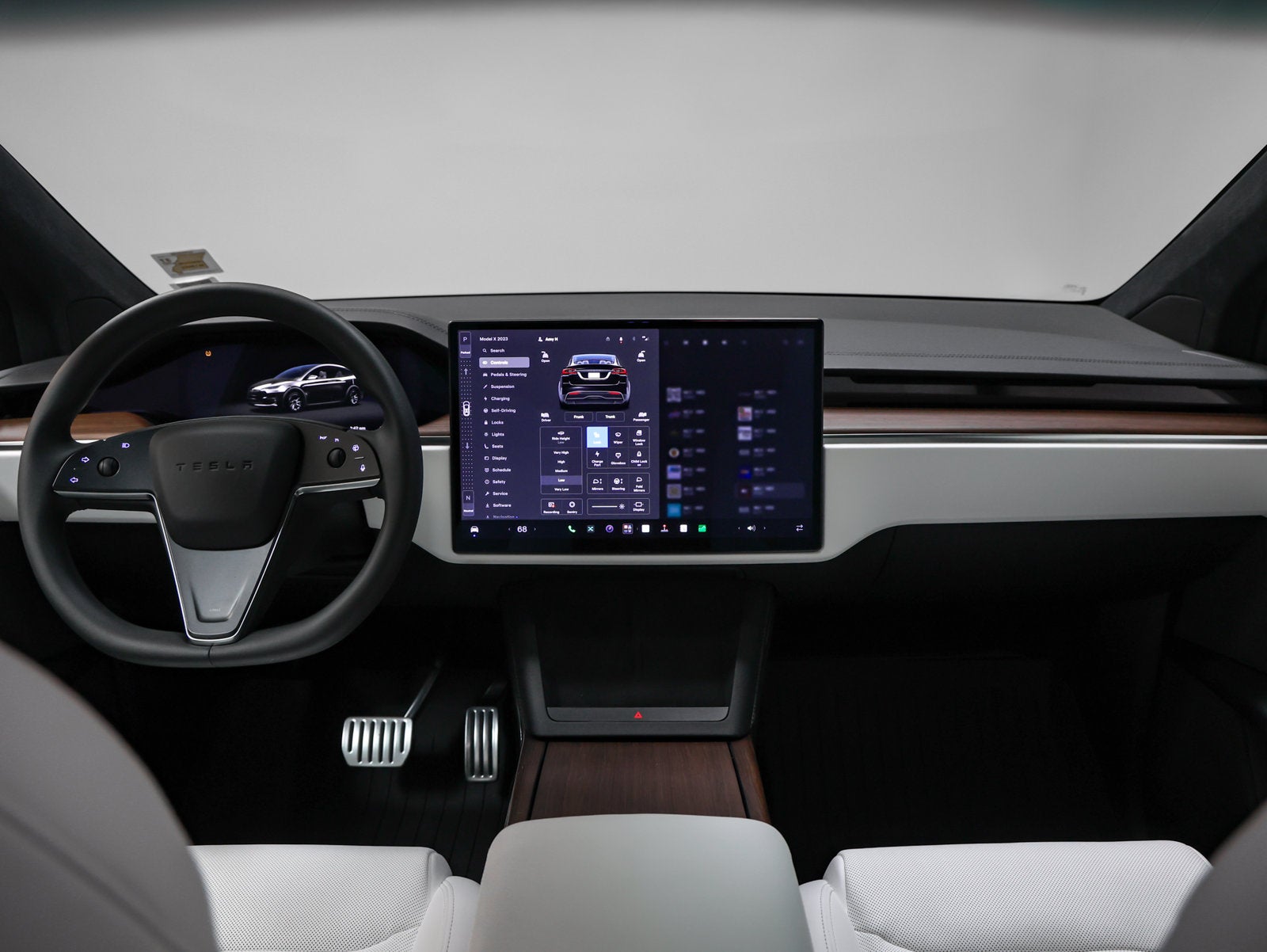 2023 Tesla Model X Base
