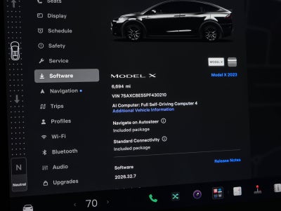 2023 Tesla Model X Base