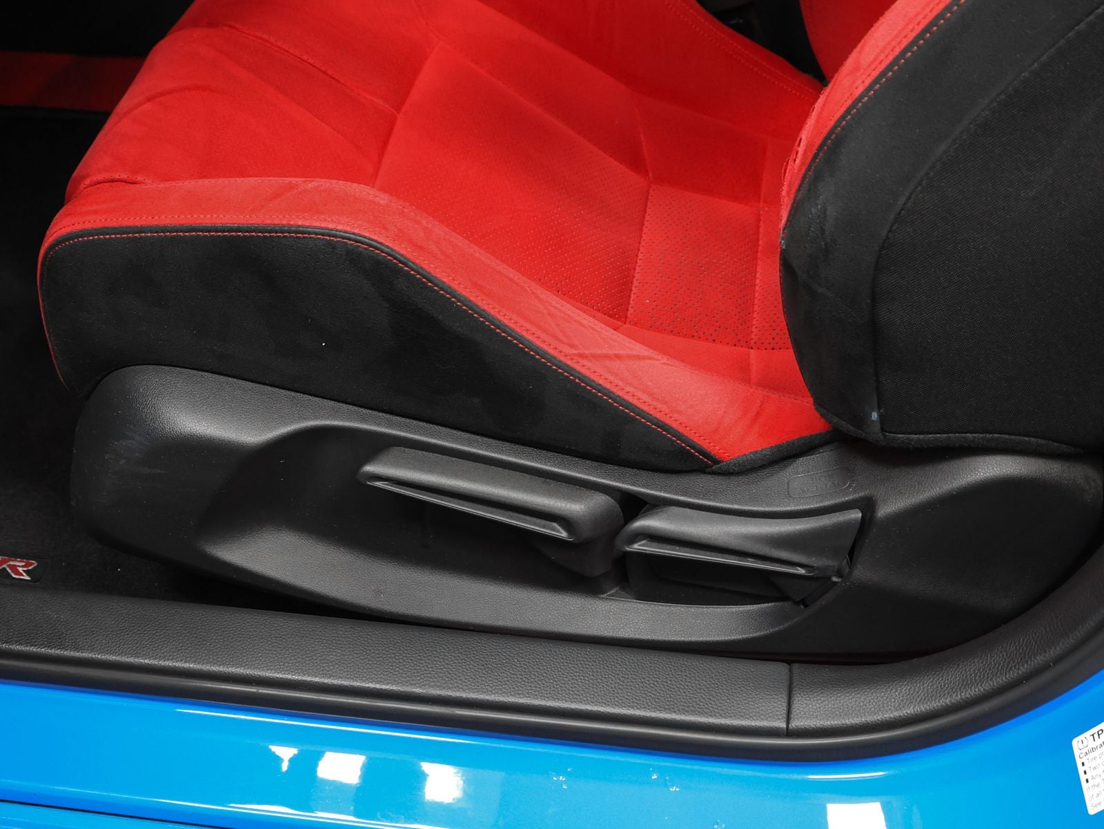 2023 Honda Civic Type R Base