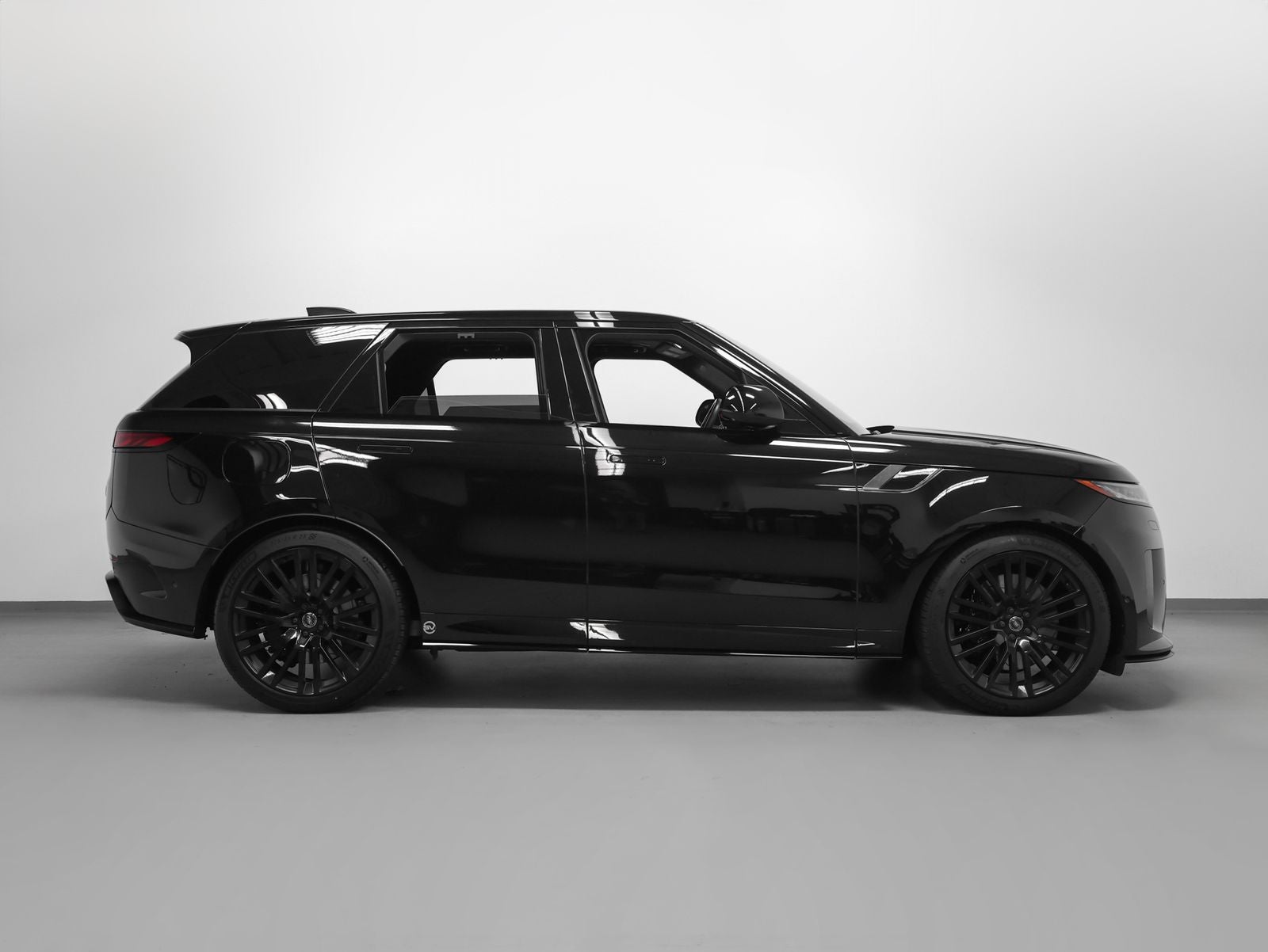 2025 Land Rover Range Rover Sport SV Edition Two