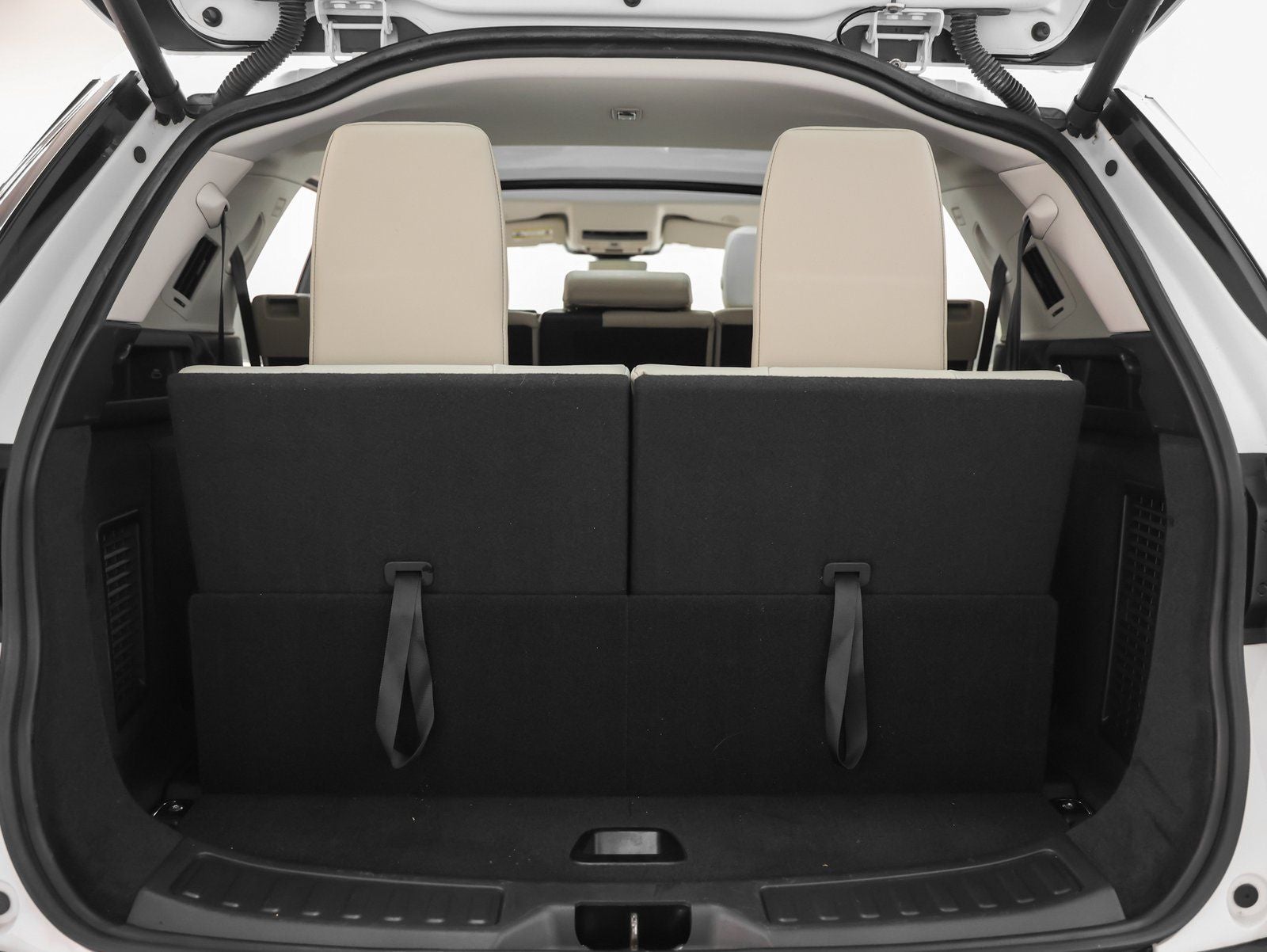 2024 Land Rover Discovery Sport S