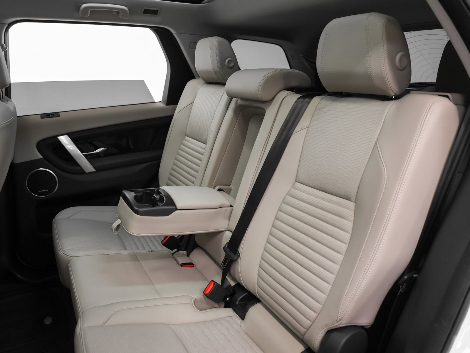 2024 Land Rover Discovery Sport S