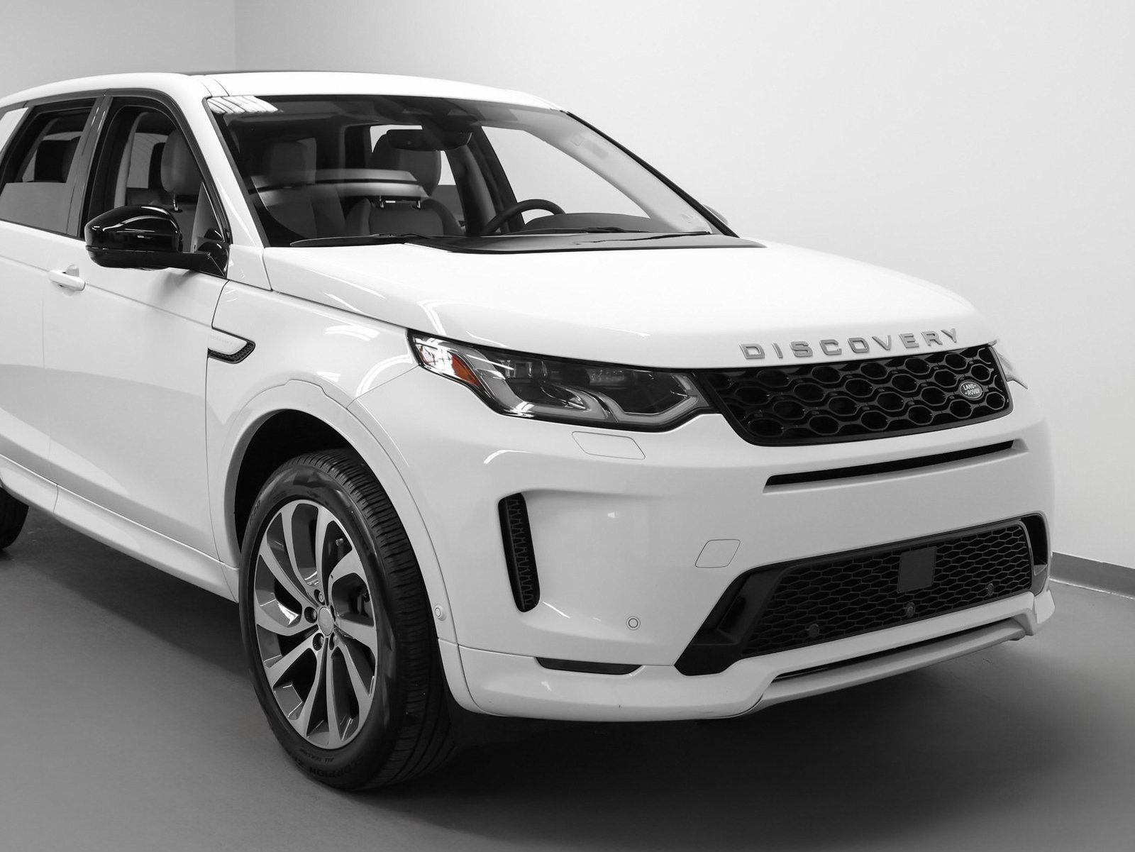 2024 Land Rover Discovery Sport S
