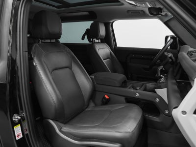2023 Land Rover Defender 90 SE