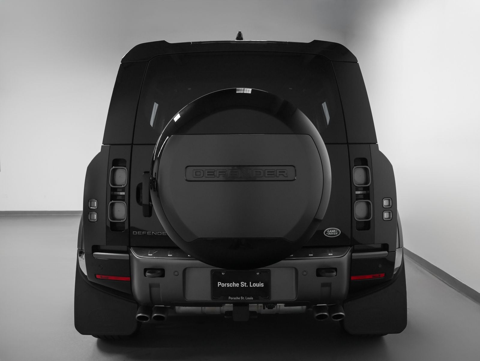 2023 Land Rover Defender 110 Carpathian Edition