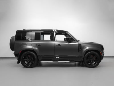 2023 Land Rover Defender 110 Carpathian Edition