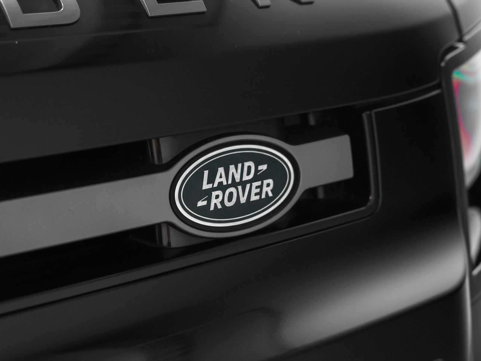 2023 Land Rover Defender 110 Carpathian Edition